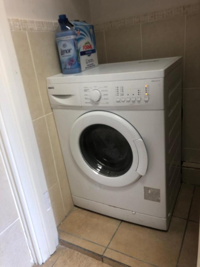Temple Bar House Apartment Дъблин Екстериор снимка